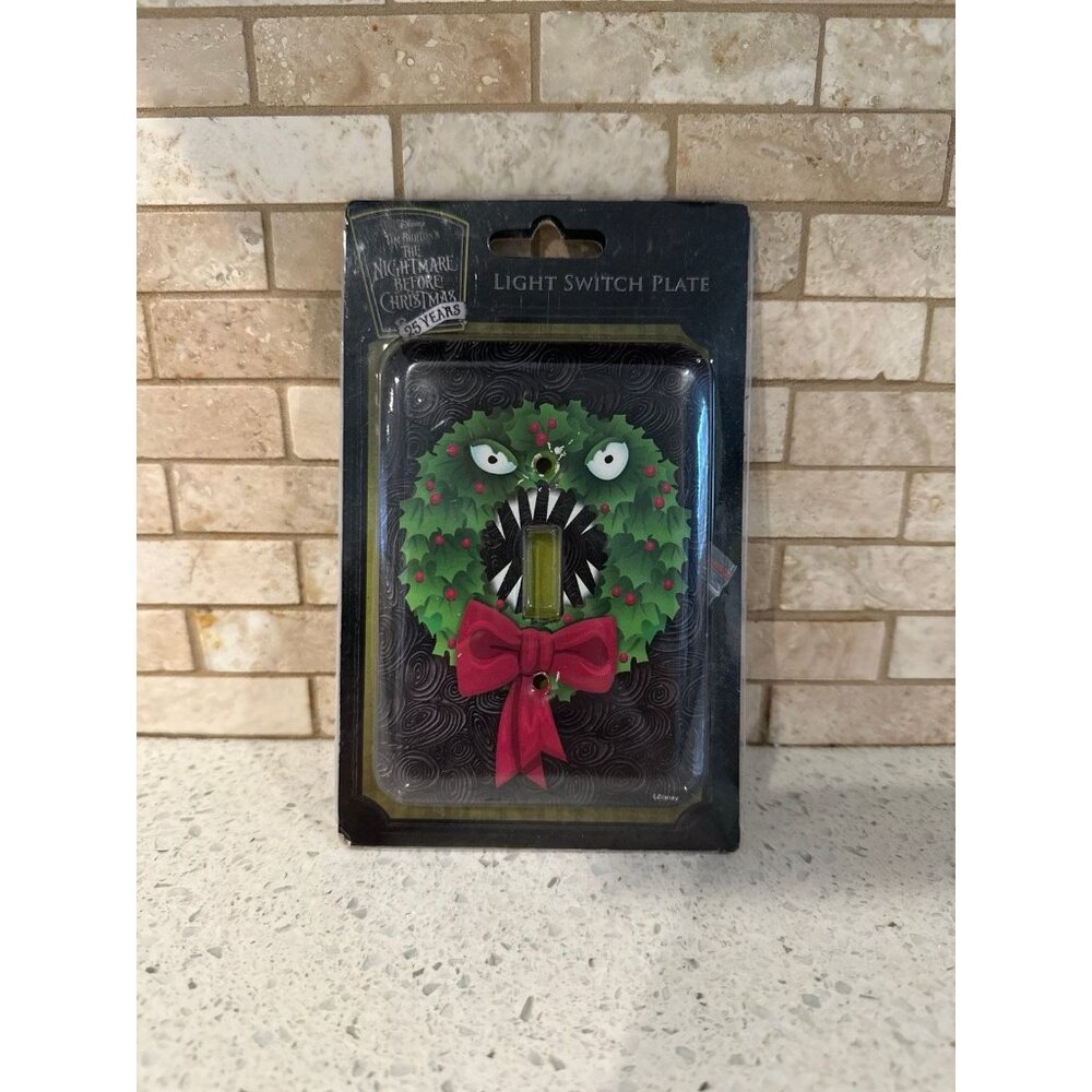 Disney nightmare‎ before Christmas light switch plate